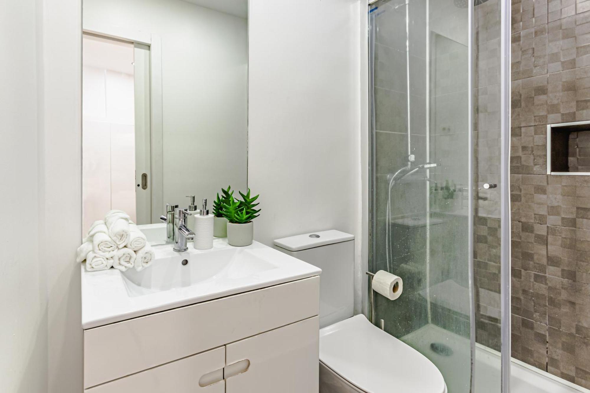 Visit Lisbon4Fun - Alfama Apartment ภายนอก รูปภาพ